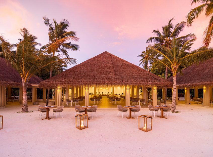 Baglioni Resort Maldives - Maagau Island, Rinbudhoo, Maldives - Taste Restaurant Sunset