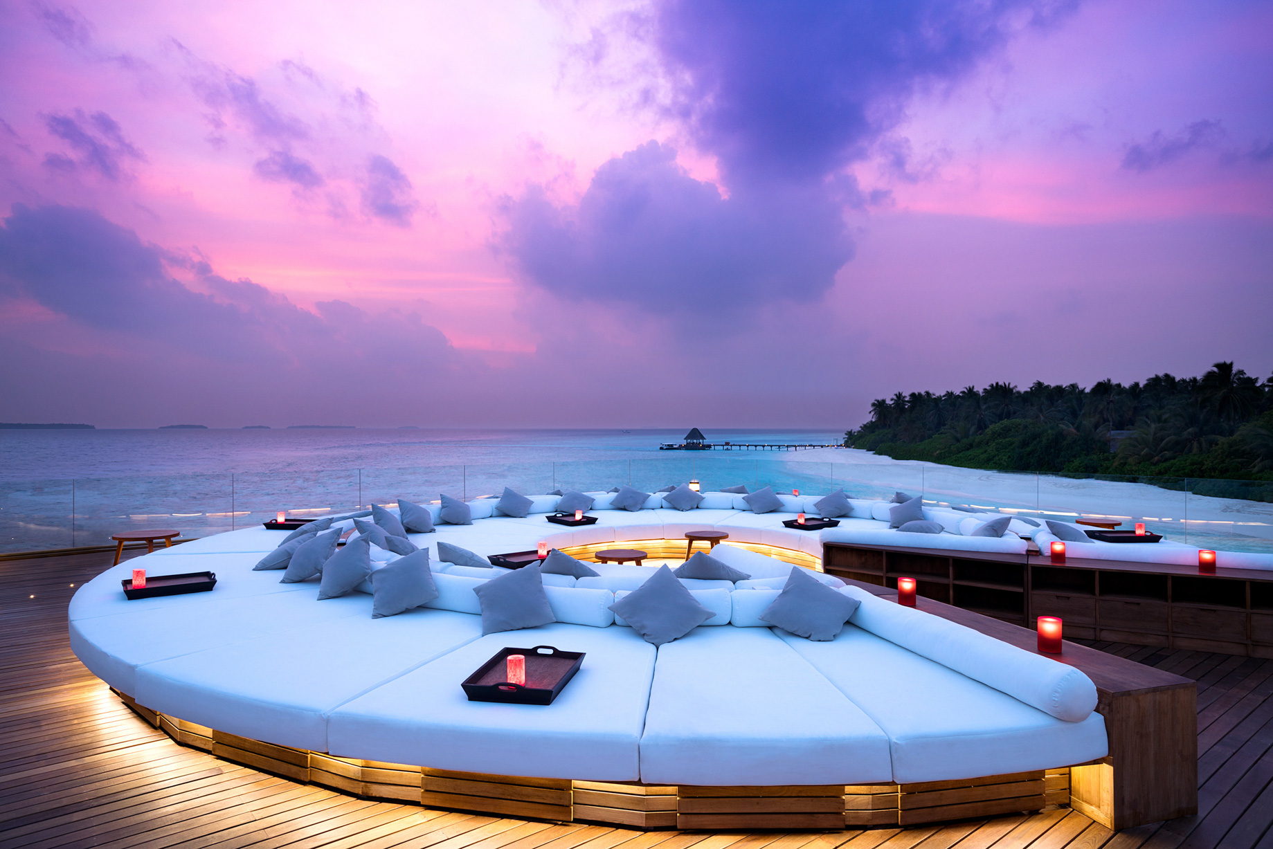 Anantara Kihavah Maldives Villas Resort – Baa Atoll, Maldives – SKY Bar Deck Lounge View Sunset
