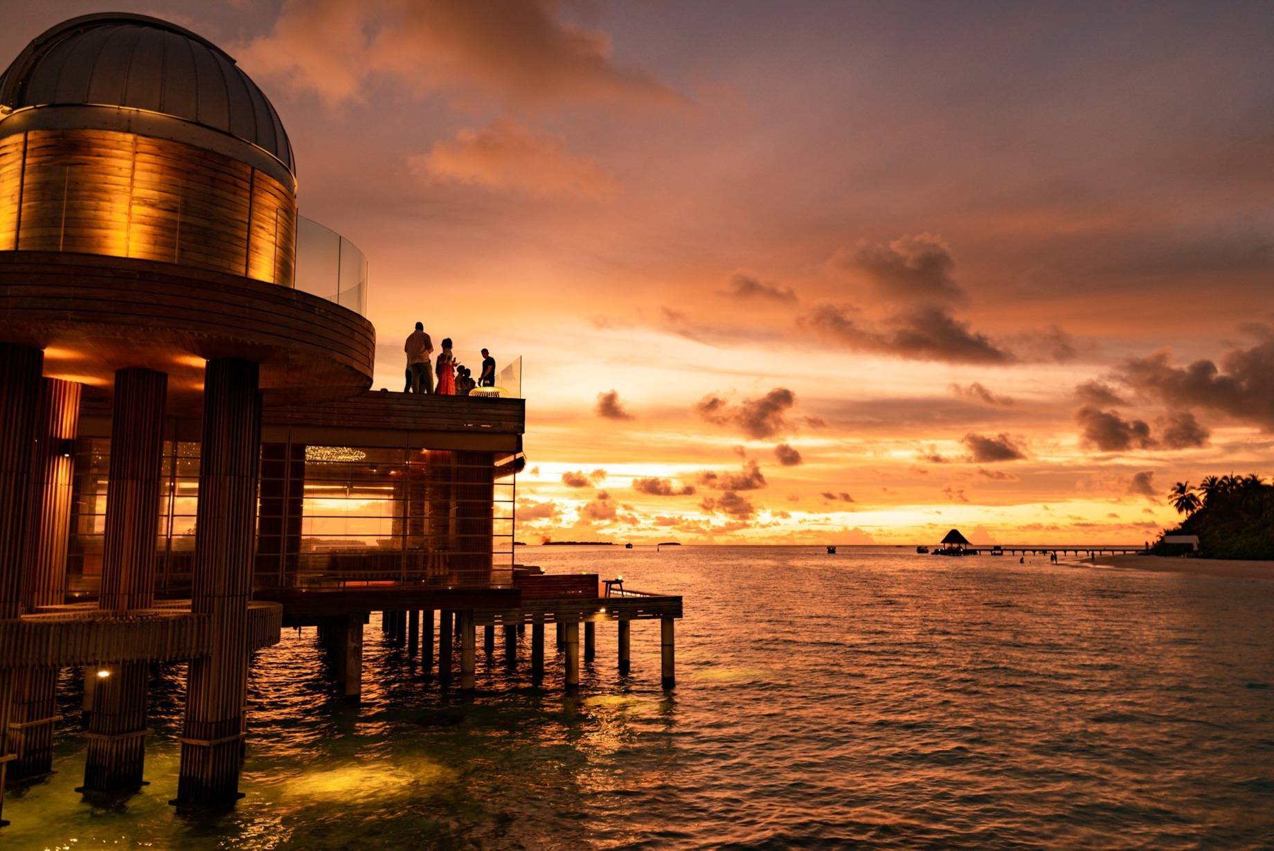 Anantara Kihavah Maldives Villas Resort - Baa Atoll, Maldives - Ocean View Sunset