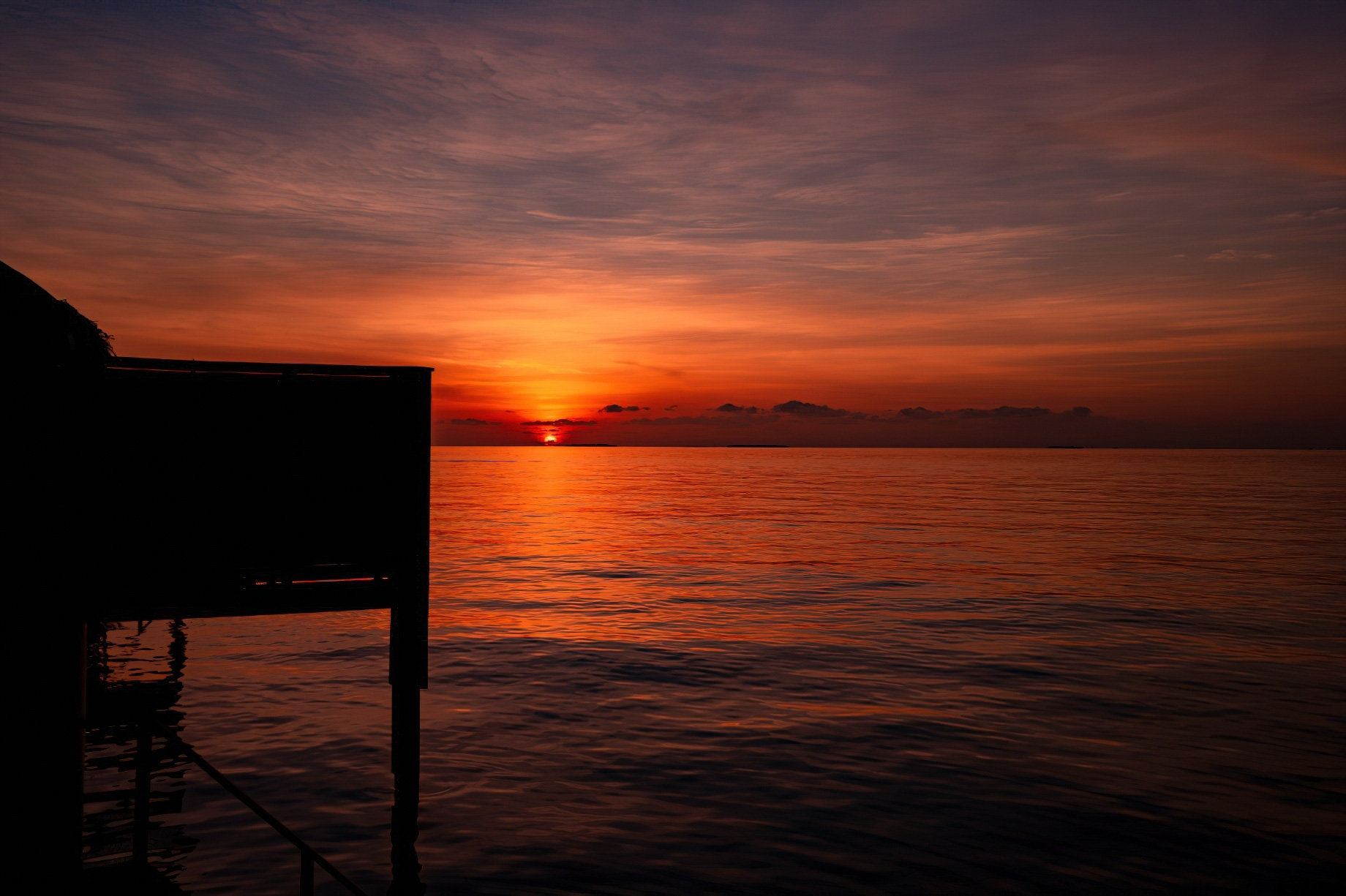Anantara Kihavah Maldives Villas Resort - Baa Atoll, Maldives - Ocean View Sunset