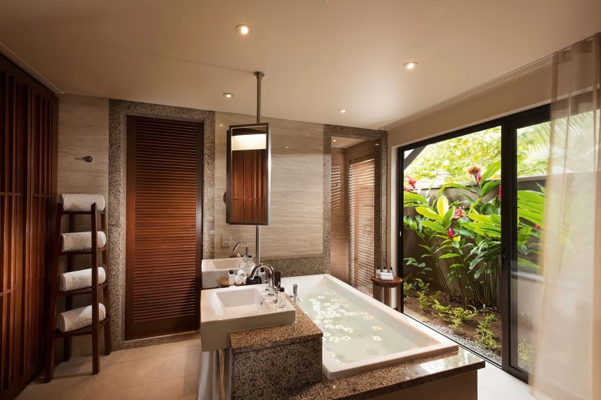 Constance Ephelia Resort - Port Launay, Mahe, Seychelles - Junior Suite Bathroom