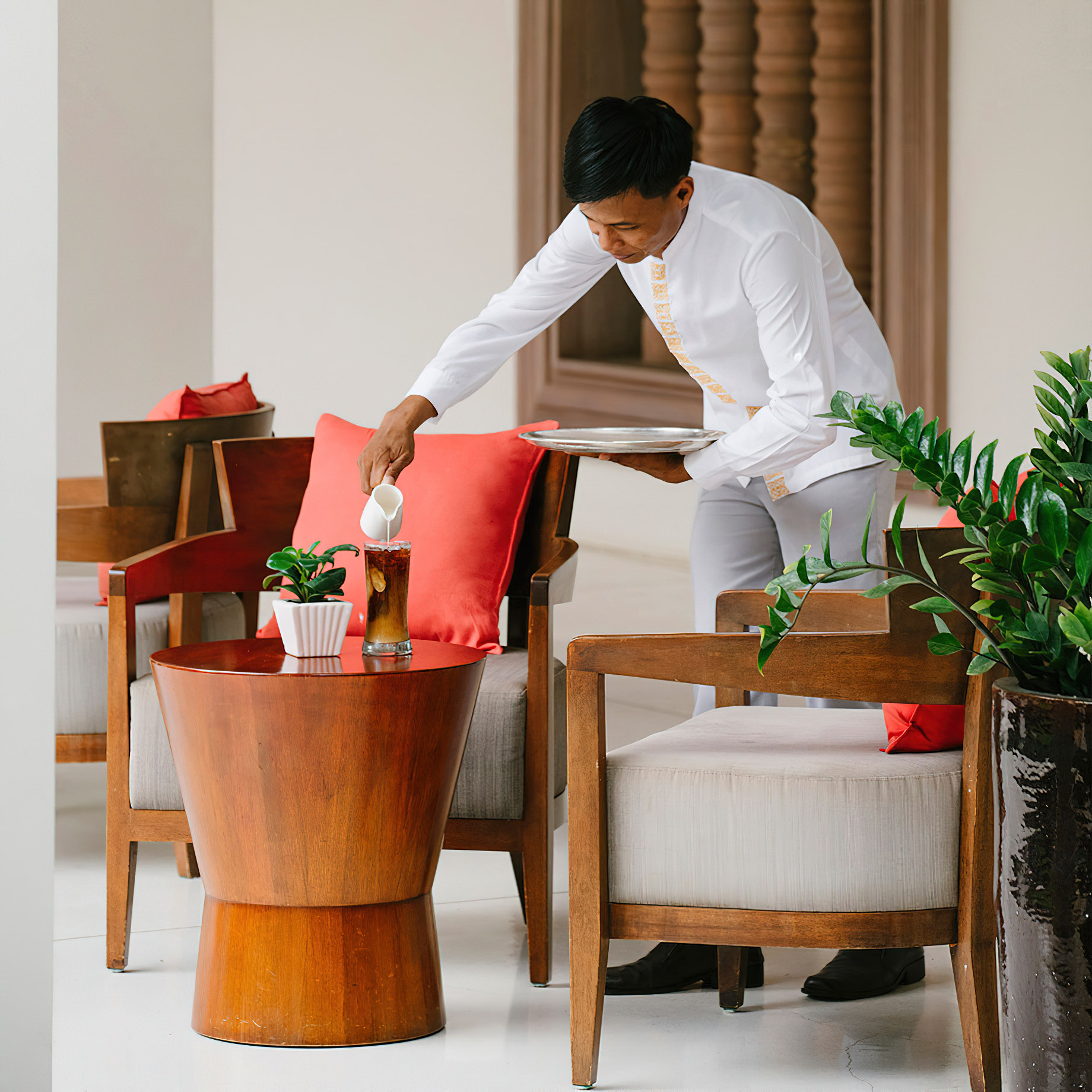 Anantara Angkor Resort - Siem Reap, Cambodia - Outdoor Lounge