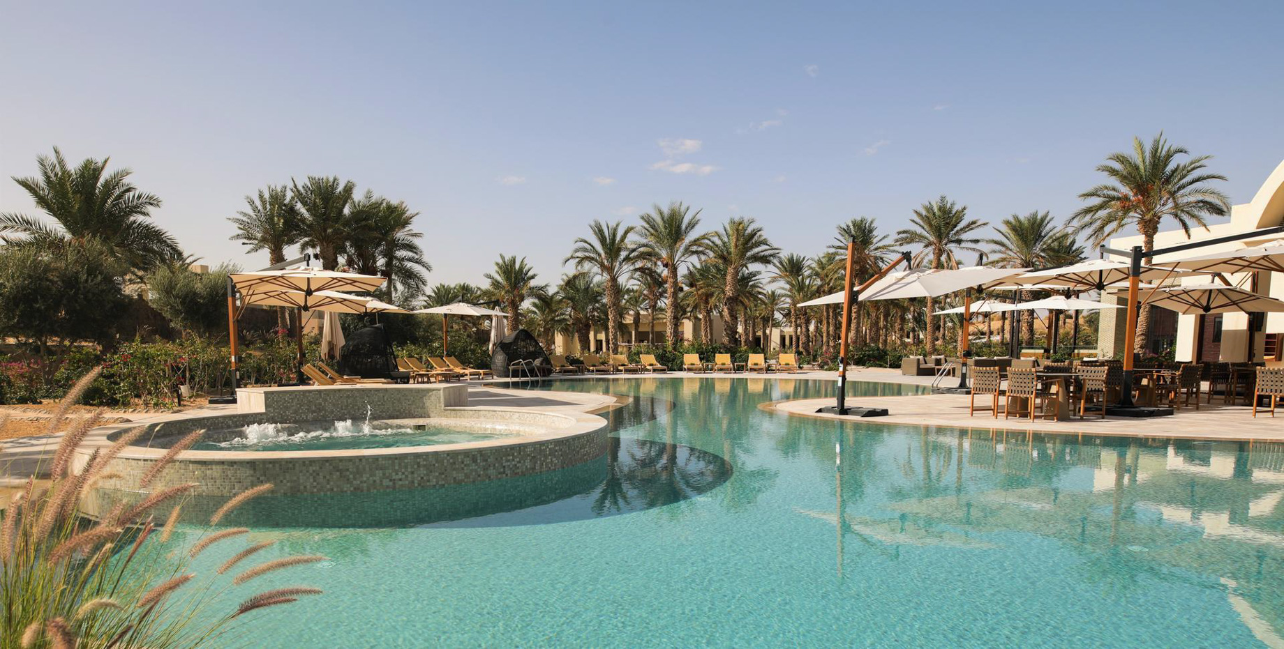 Anantara Sahara Tozeur Resort & Villas – Tozeur, Tunisia – Resort Oasis Pool Bar