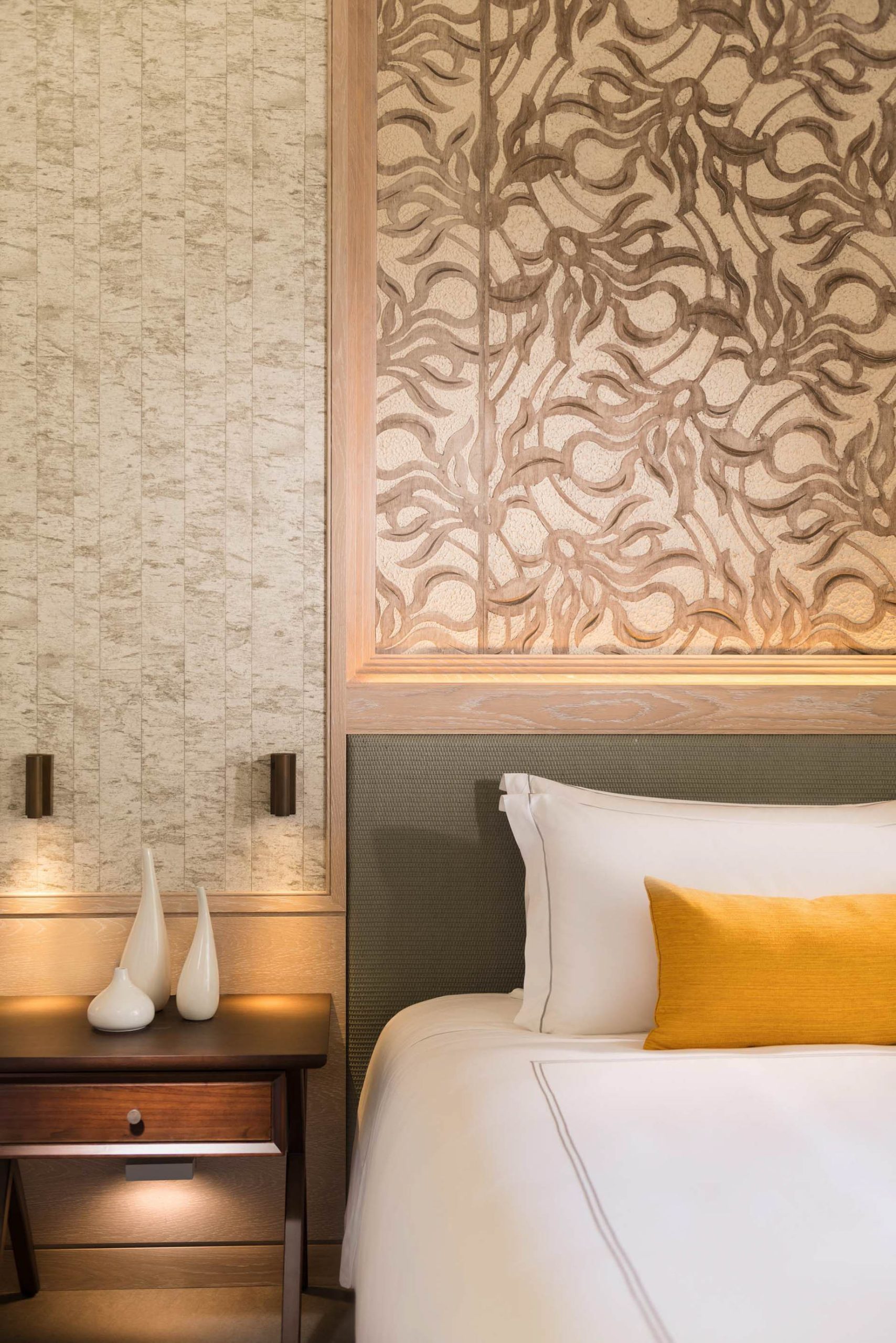 Anantara Iko Mauritius Resort & Villas - Plaine Magnien, Mauritius - Guest Room Decor