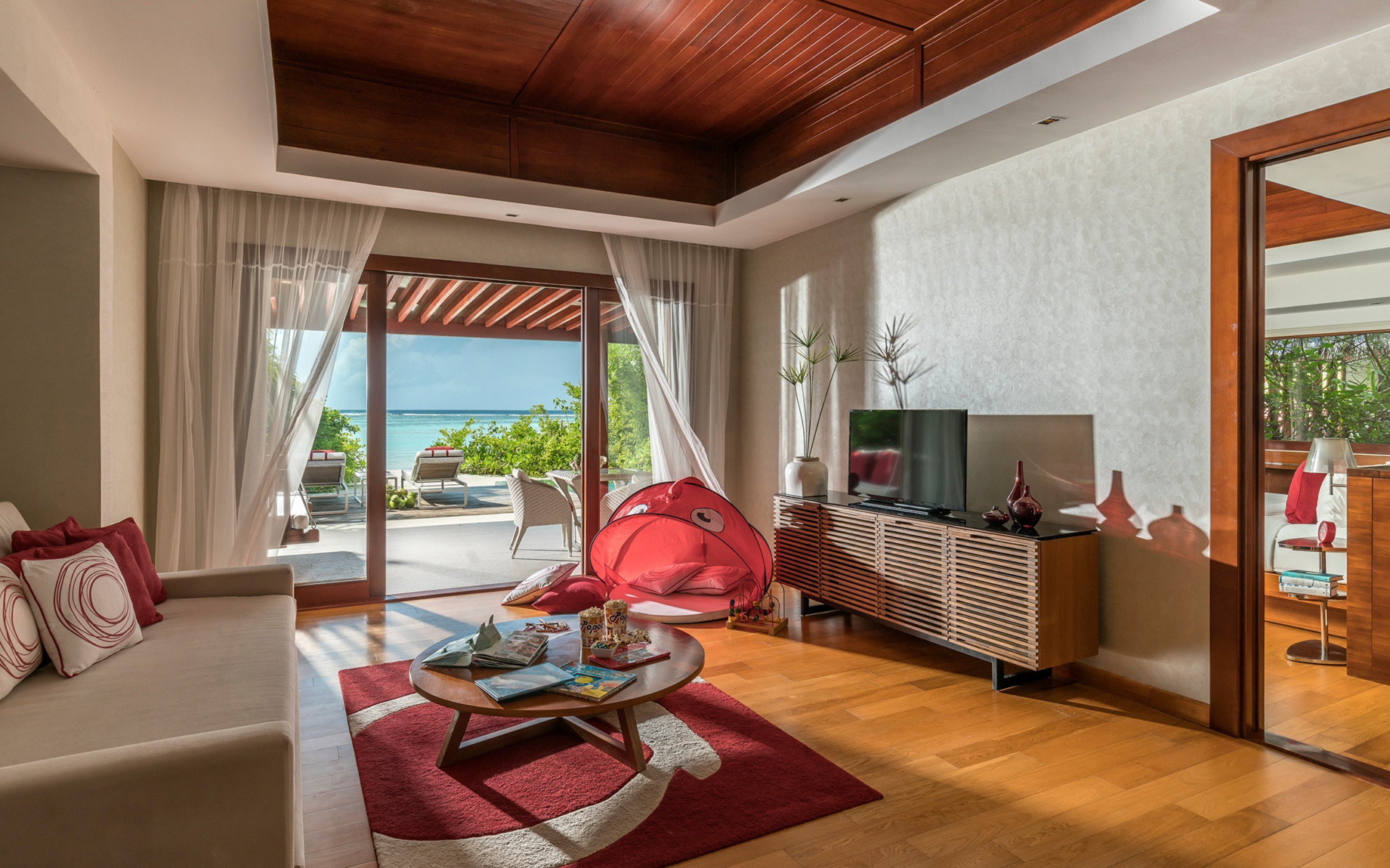 Niyama Private Islands Maldives Resort - Dhaalu Atoll, Maldives - Family Beach Pool Villa Interior