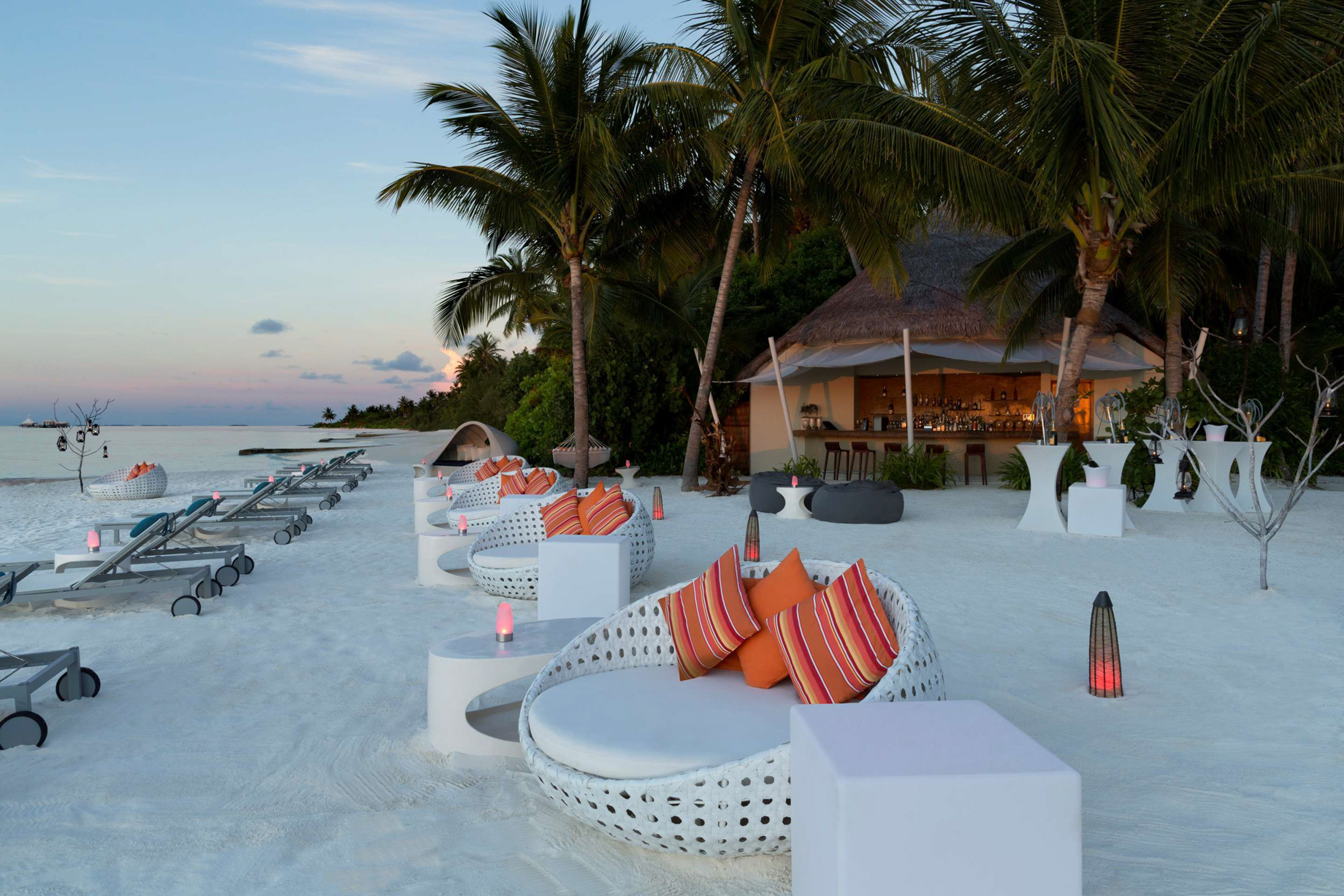 Niyama Private Islands Maldives Resort - Dhaalu Atoll, Maldives - Dune Beach Club