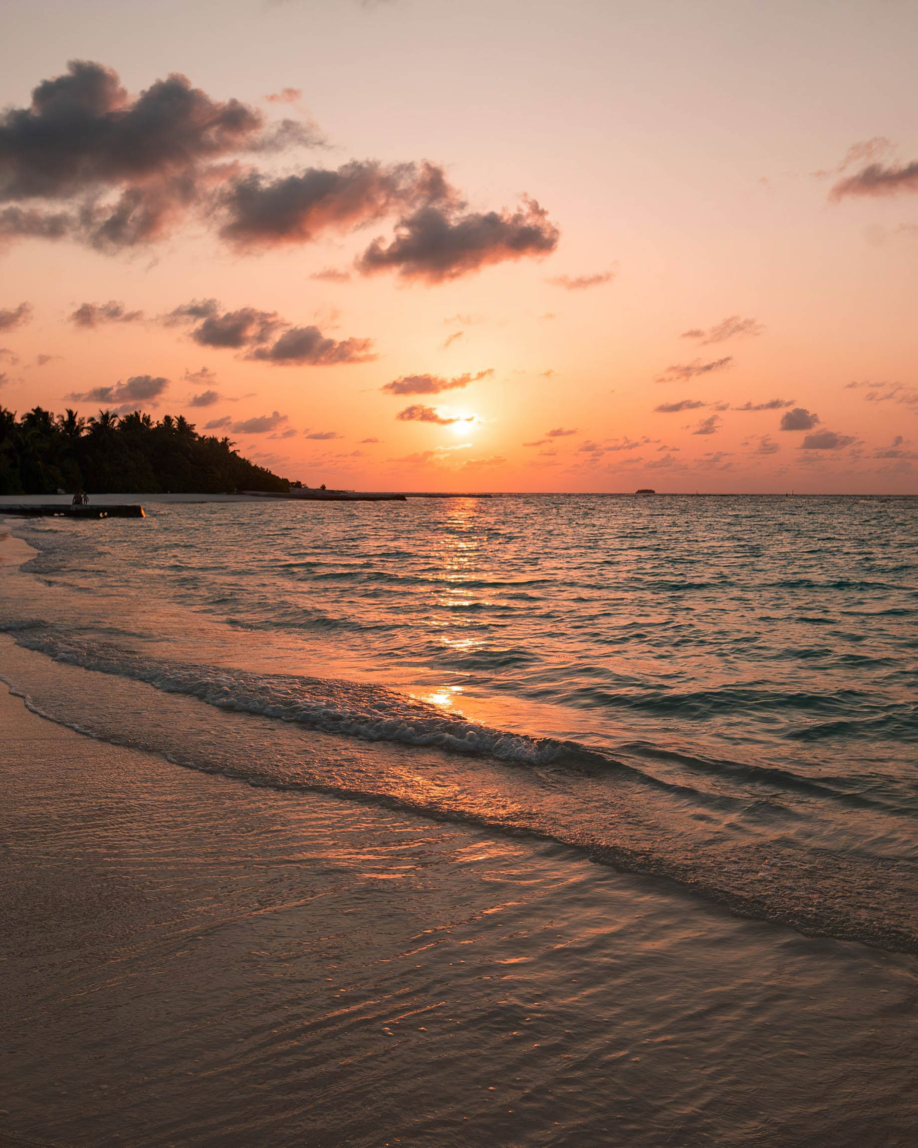 Niyama Private Islands Maldives Resort – Dhaalu Atoll, Maldives – Ocean View Sunset