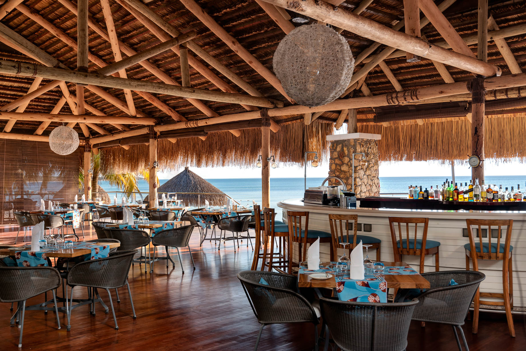 Anantara Bazaruto Island Resort - Mozambique - Clube Naval Restaurant