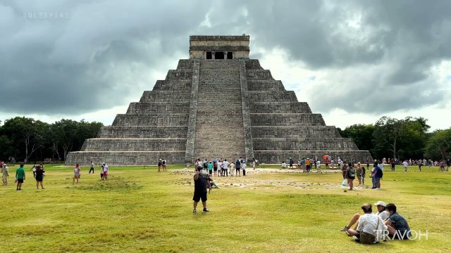 1 Hour Walking Tour Chichen Itza El Castillo Pyramid - Mayan Ruins - Yucatán, Mexico - 4K Travel