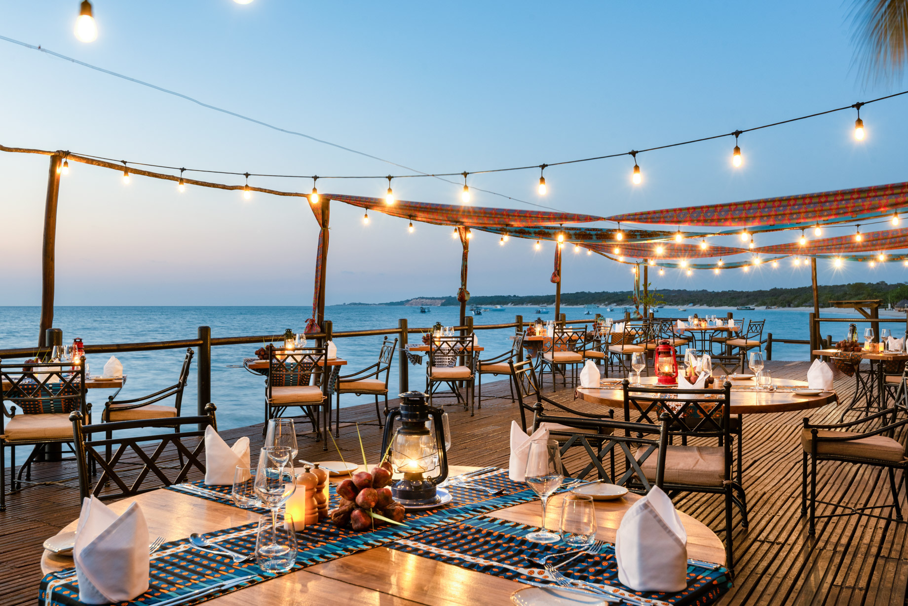 Anantara Bazaruto Island Resort – Mozambique – Tartaruga Restaurant Beach Deck