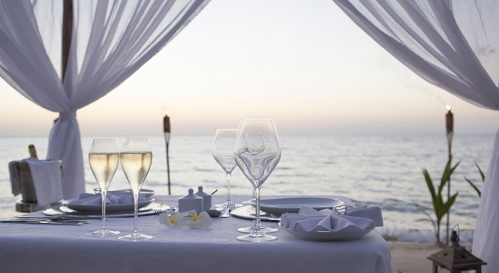 Anantara Bazaruto Island Resort - Mozambique - Beach Dining by Design