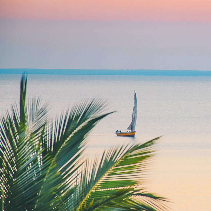 Anantara Bazaruto Island Resort - Mozambique - Dhow Boat Sunset