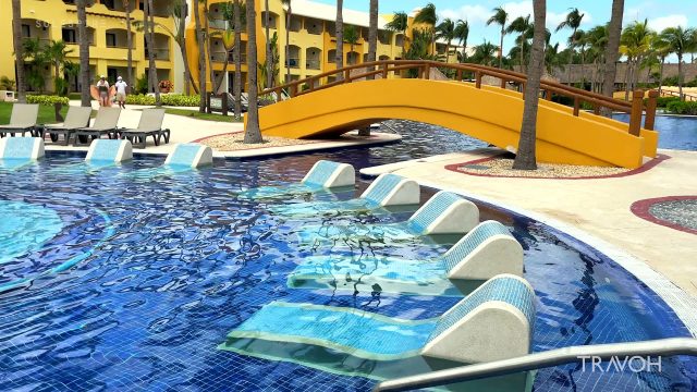 Relaxing By The Pool - Calm Vibe Tropical Resort - Barcelo Maya Riviera Hotels - Mexico - Travel