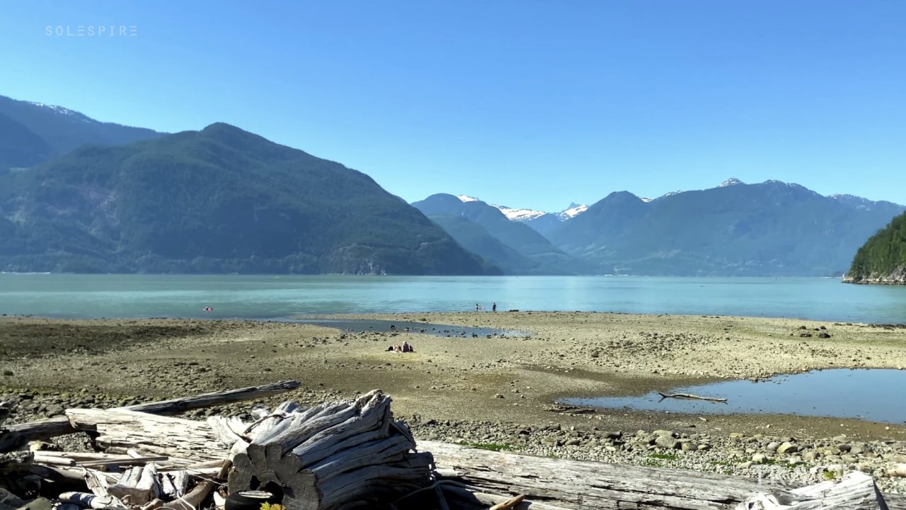 Relaxing Ocean Ambience - Mountain View - Nature Sounds - British Columbia, Canada - 4K Travel