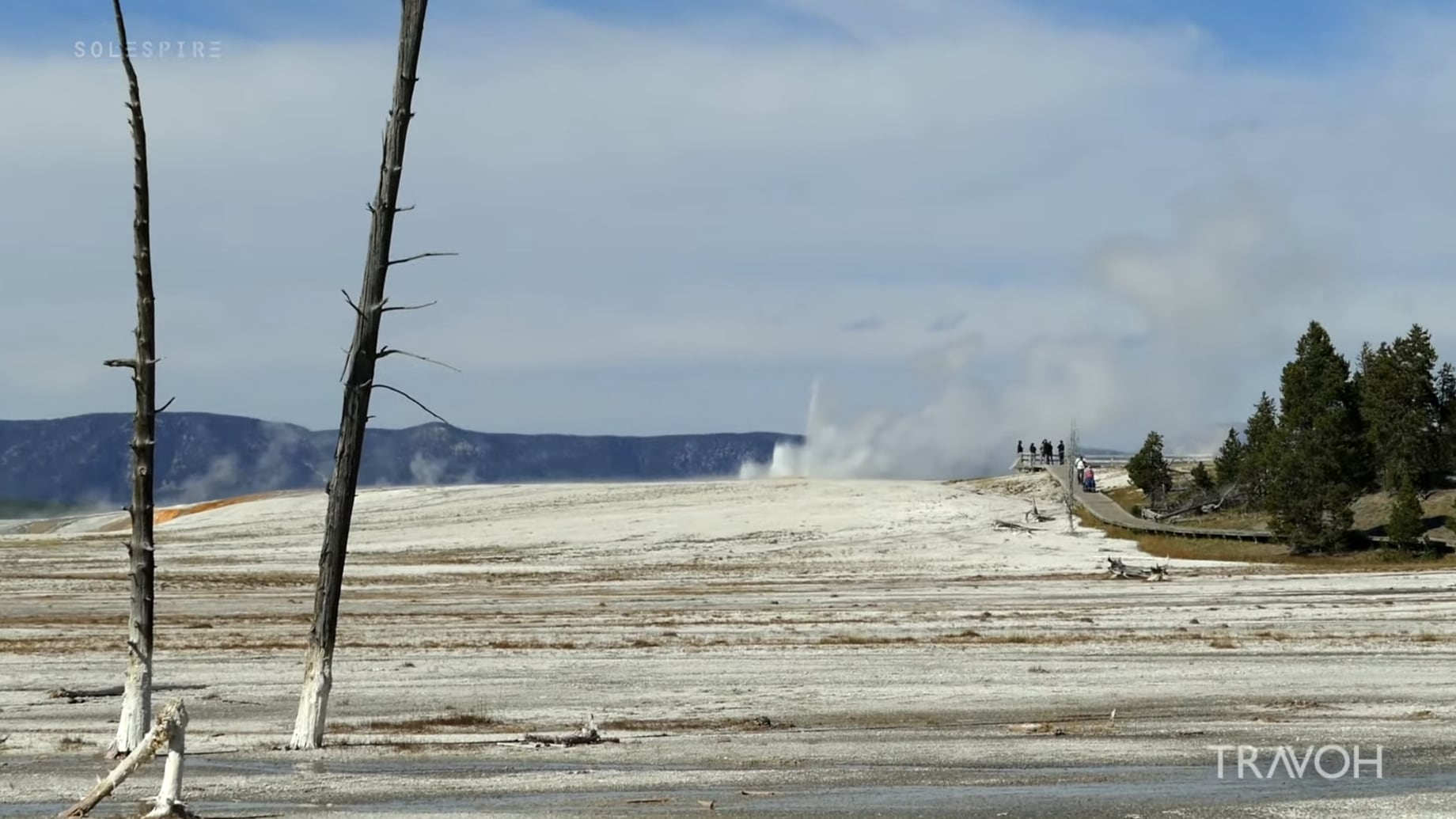 Yellowstone National Park Ambience - Wyoming, USA - Geyser - Earth - Nature - HD Travel Video