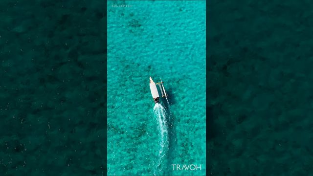Bora Bora Boating Views - Tropical Paradise - French Polynesia - 4K HD Travel #shorts