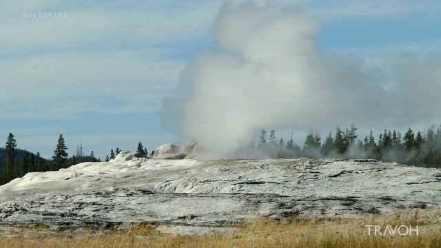 Old Faithful Geyser - Yellowstone National Park - Wyoming, USA - Earth Nature - HD Travel Video