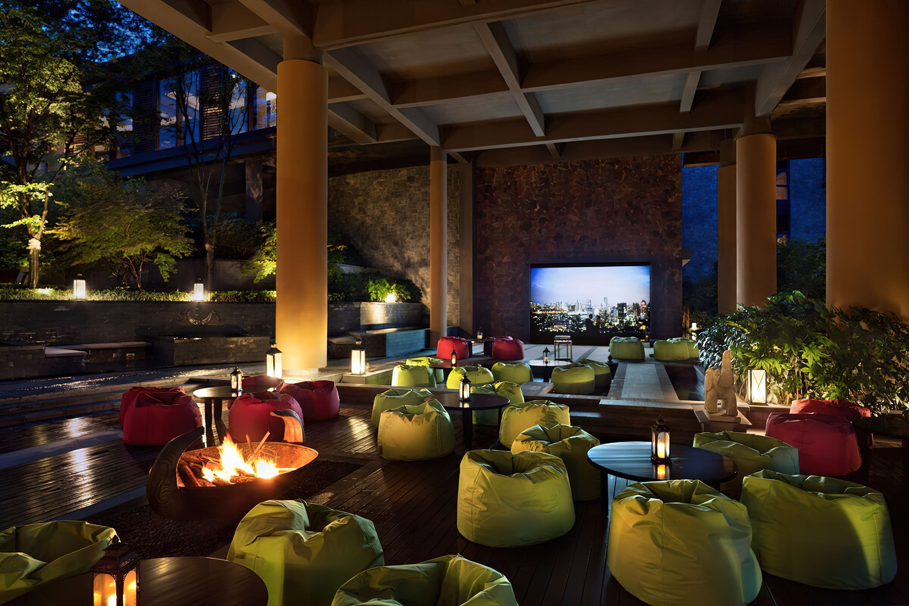Anantara Guiyang Resort – Guiyang, China – Azalea Bar Lounge