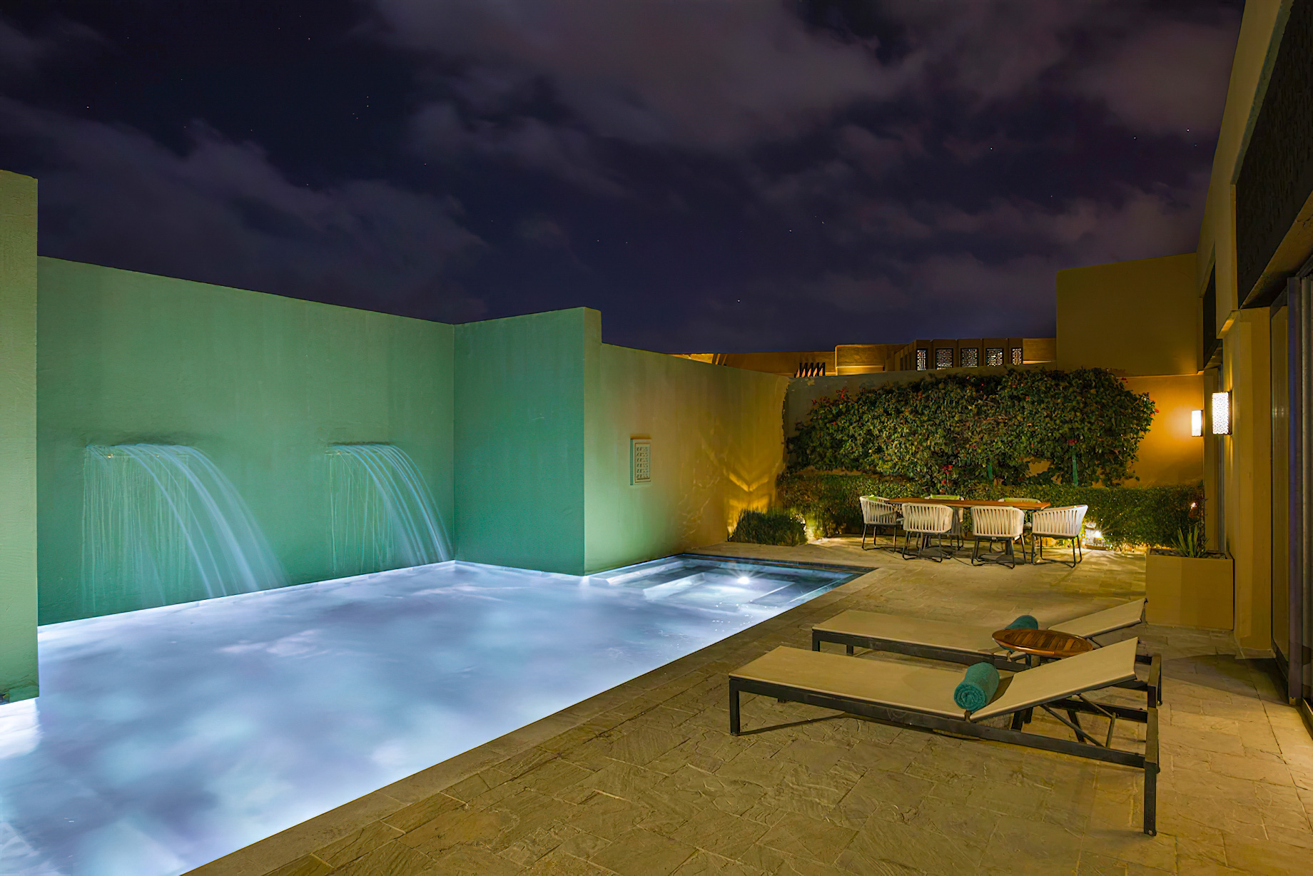 Anantara Al Jabal Al Akhdar Resort - Oman - Two Bedroom Garden Pool Villa Deck