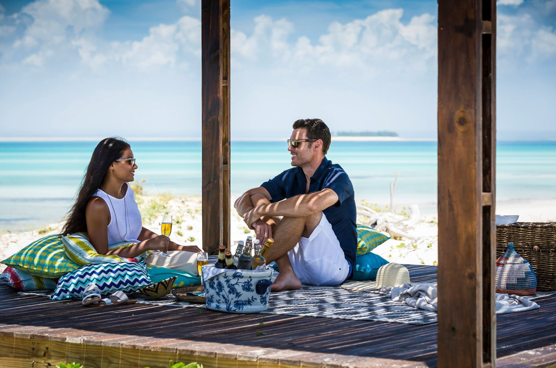 Anantara Medjumbe Island Resort – Mozambique – Private Beach Cabana Couple Dining