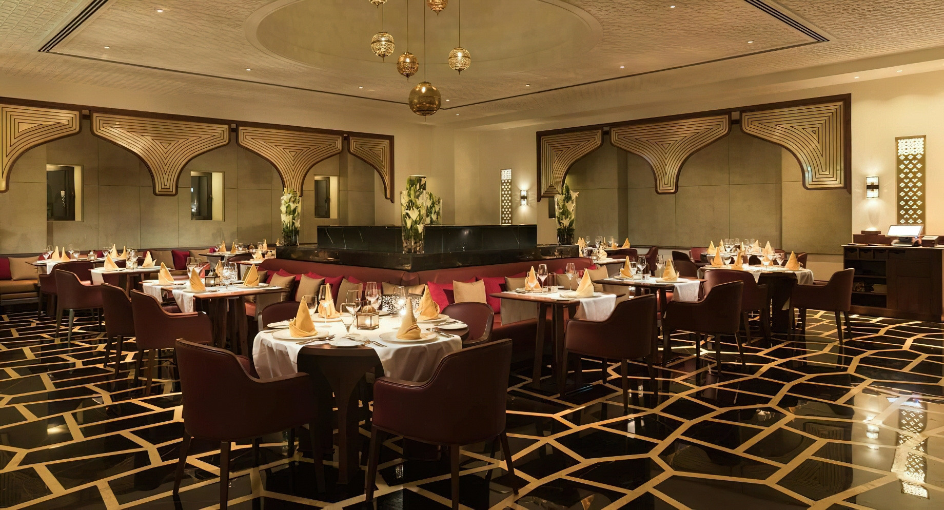 Anantara Al Jabal Al Akhdar Resort - Oman - Al Qalaa Restaurant