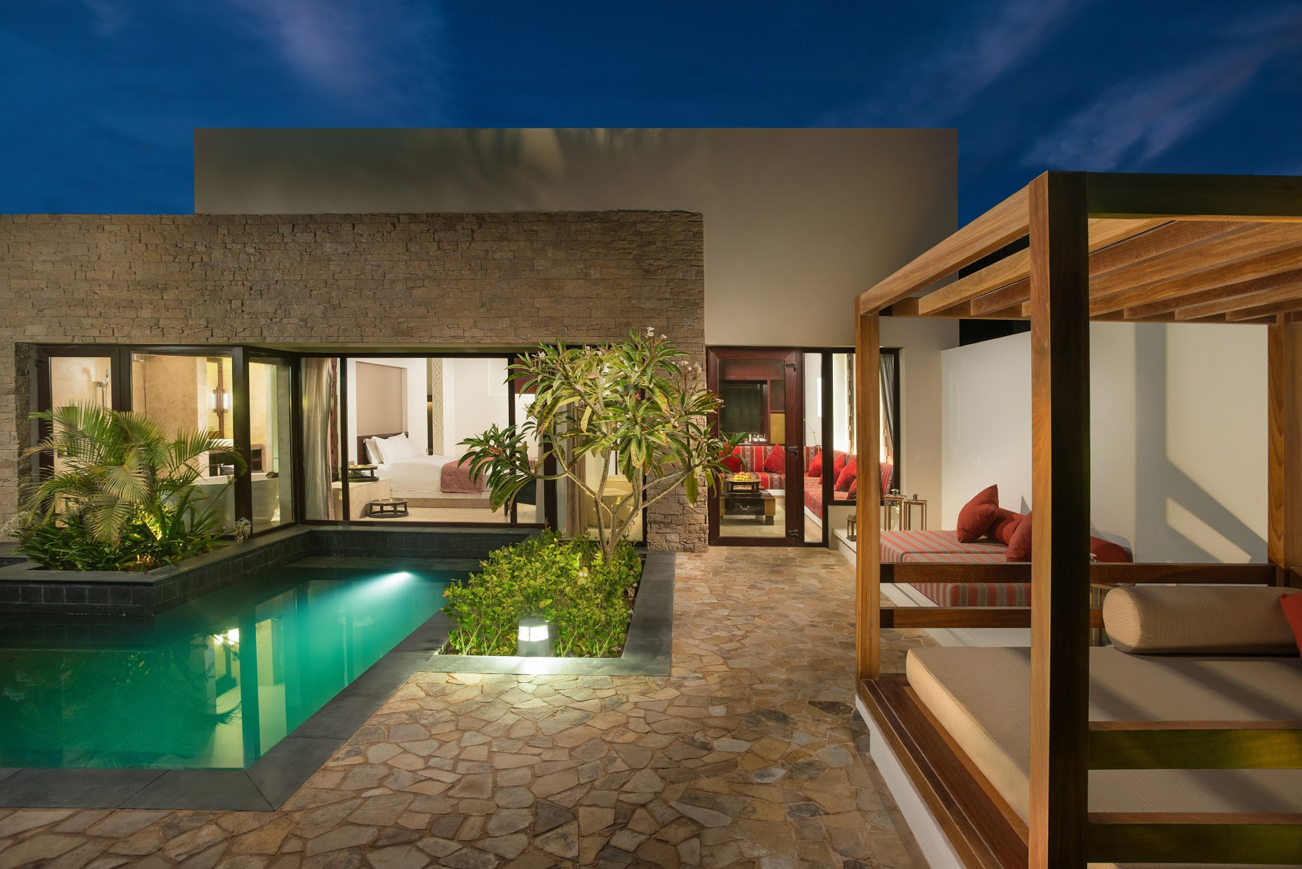 Al Baleed Resort Salalah by Anantara - Oman - Beach Villa Exterior Night