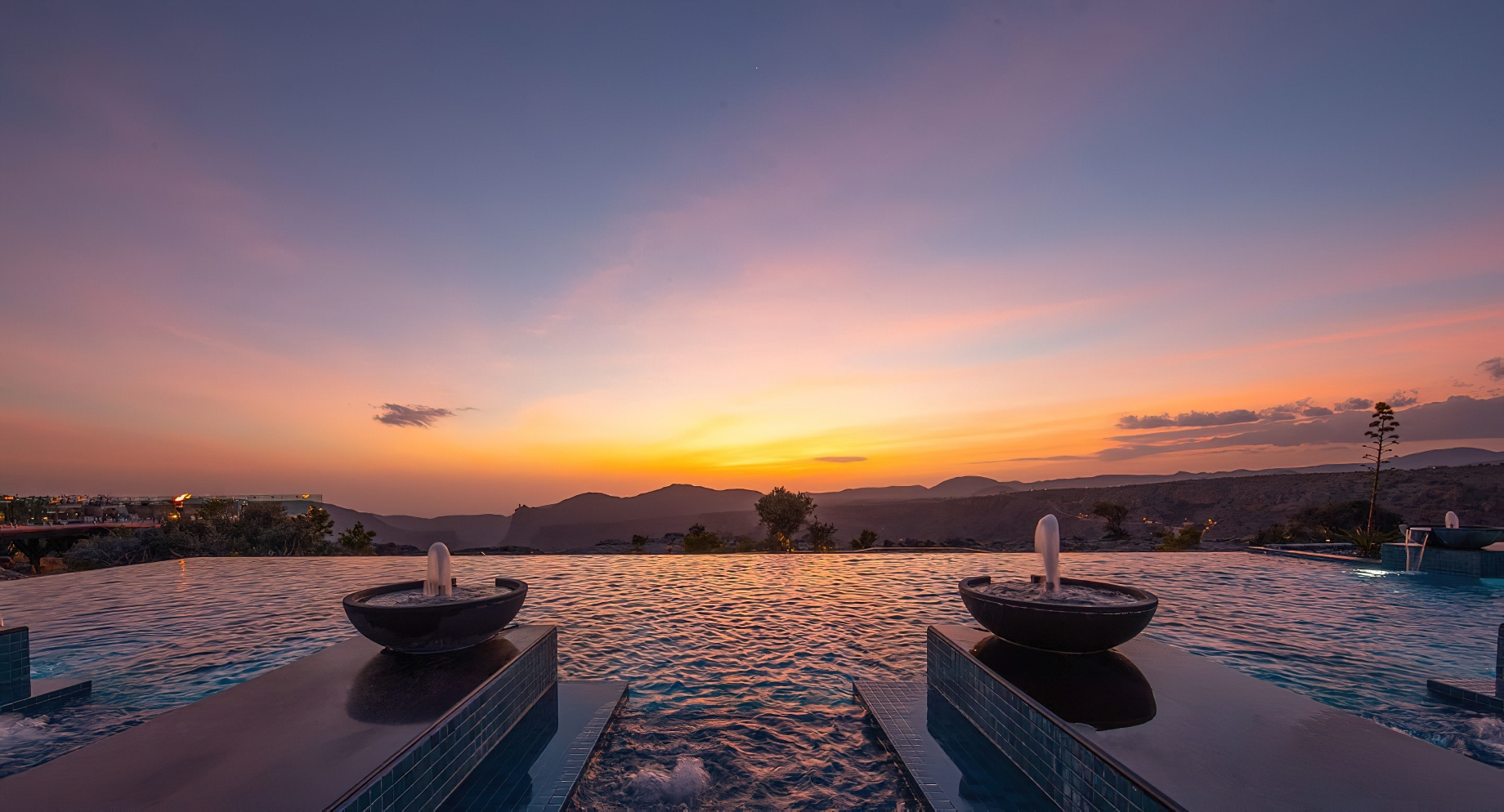 Anantara Al Jabal Al Akhdar Resort – Oman – Infinity Pool Sunset