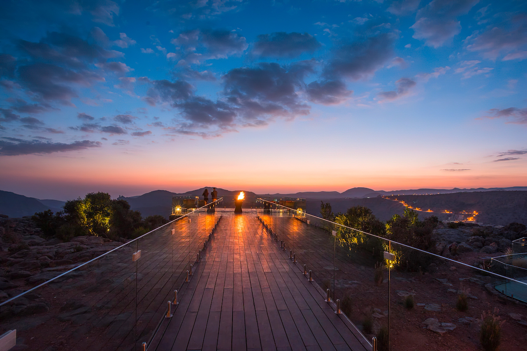 Anantara Al Jabal Al Akhdar Resort – Oman – Canyon Edge Deck Sunset