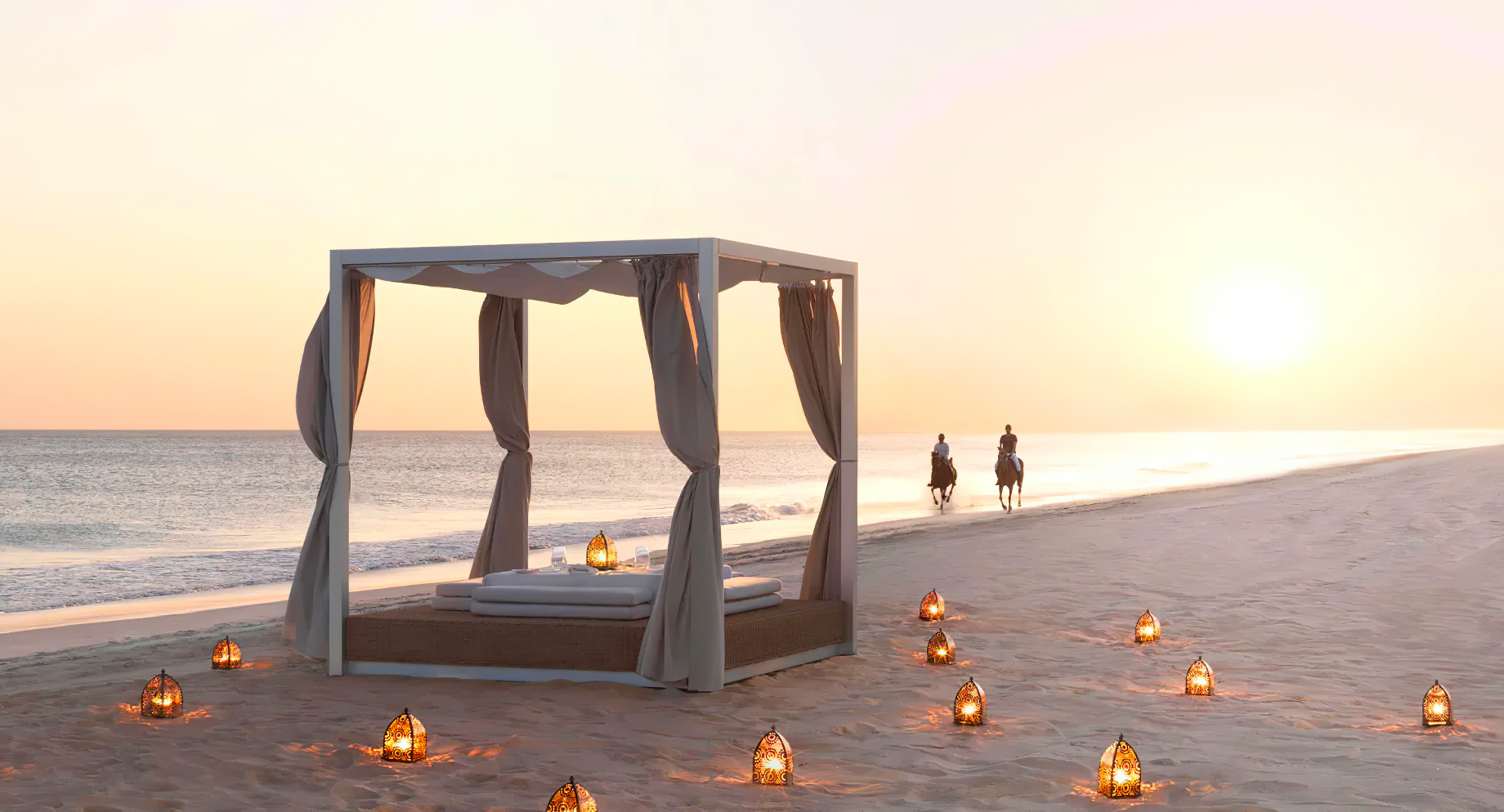 Al Baleed Resort Salalah by Anantara – Oman – Beach Cabana Sunset