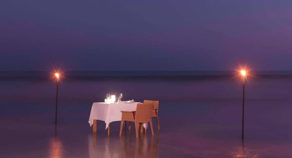 Al Baleed Resort Salalah by Anantara - Oman - Beach Private Dining Night