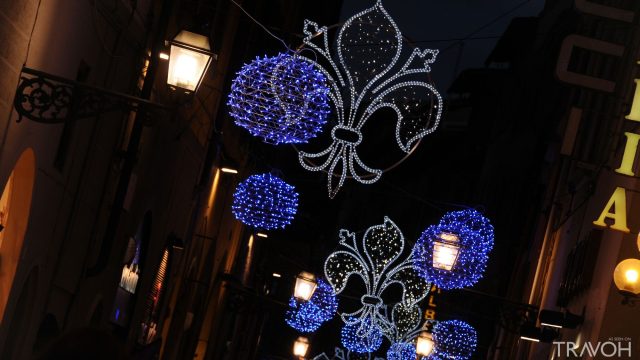 Christmas Fleur de Lis decoration in Florence, Italy