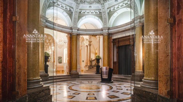 Anantara New York Palace Budapest Hotel - Hungary - Entrance