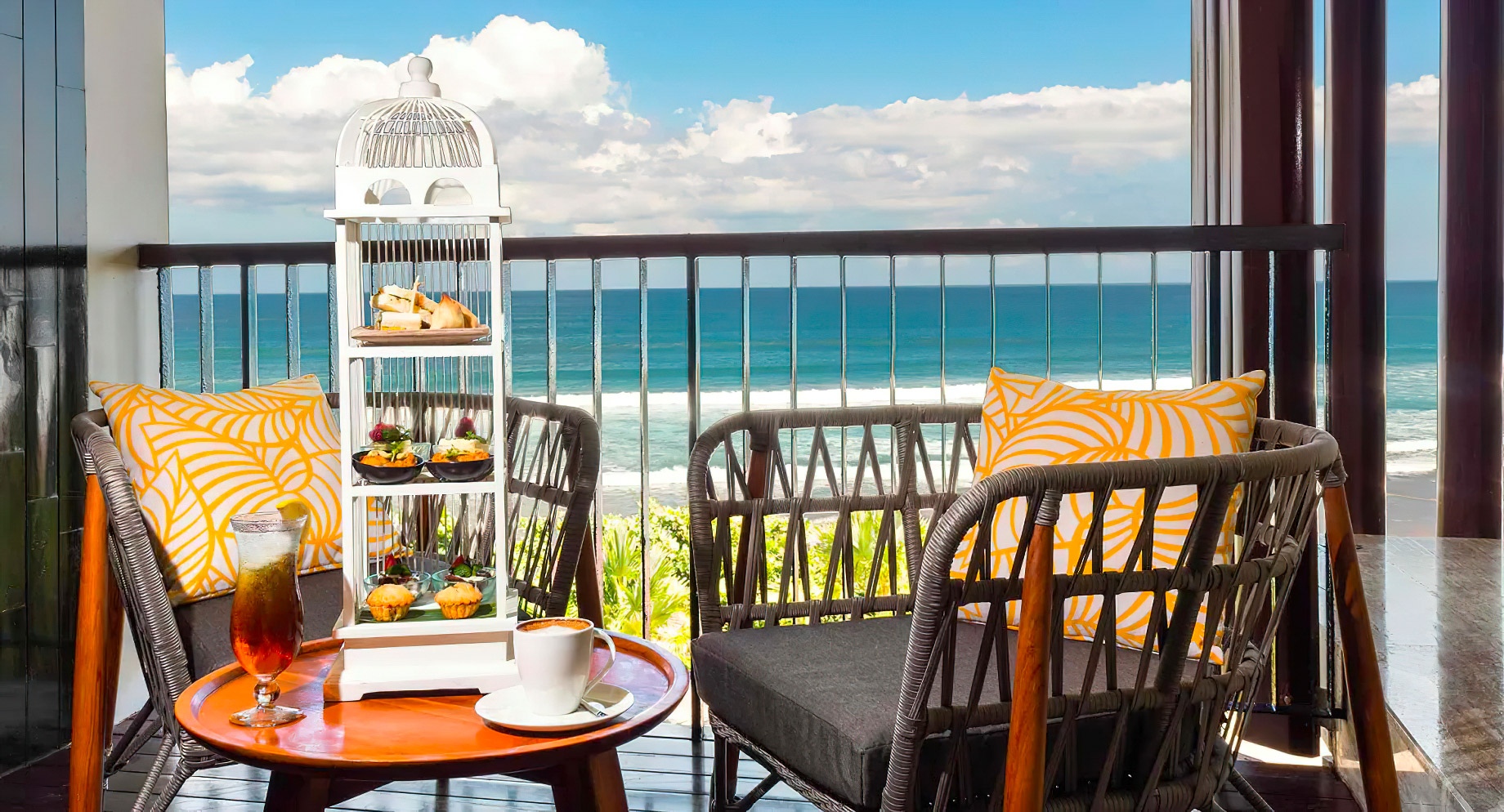 Anantara Seminyak Bali Resort - Bali, Indonesia - Ocean View Balcony