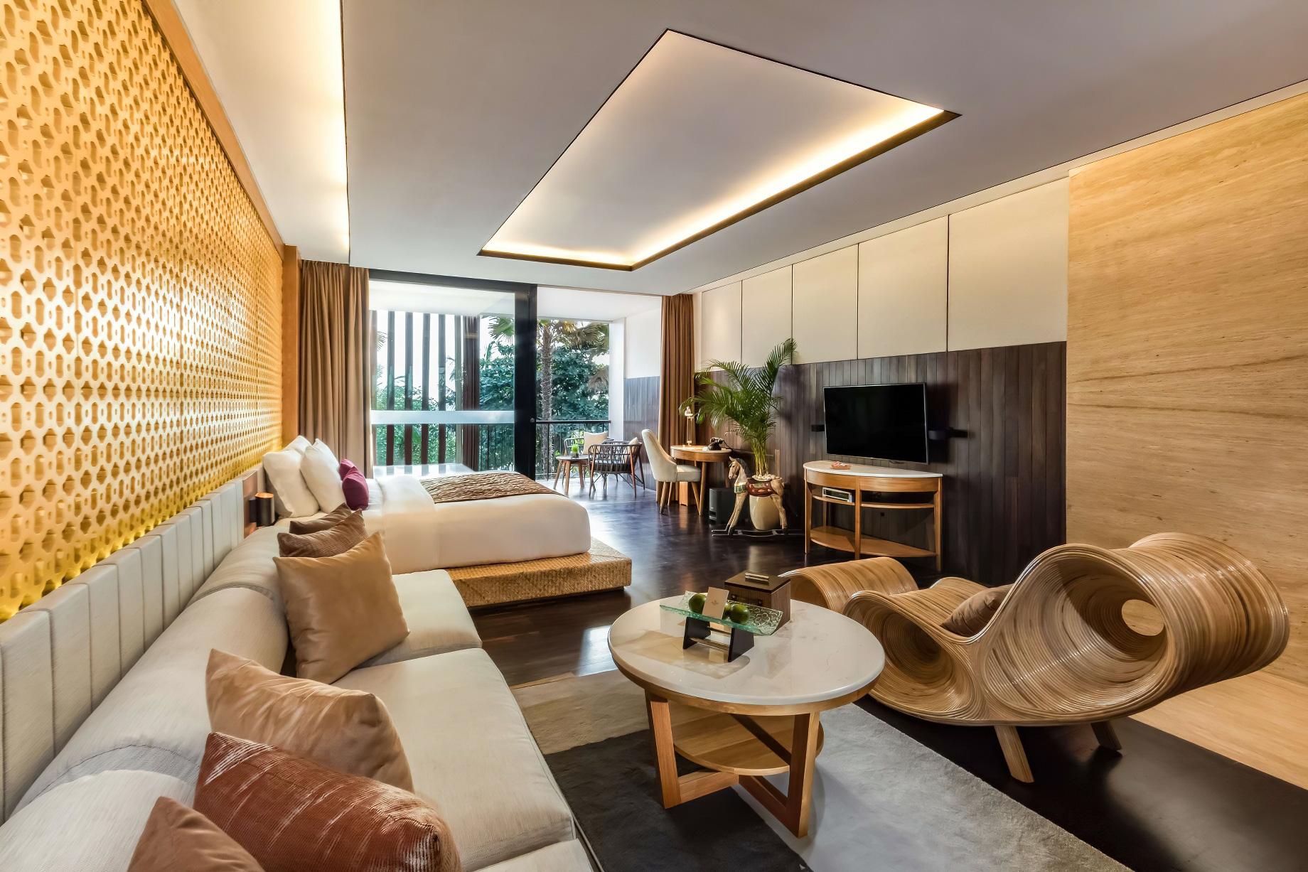 Anantara Seminyak Bali Resort - Bali, Indonesia - Guest Suite