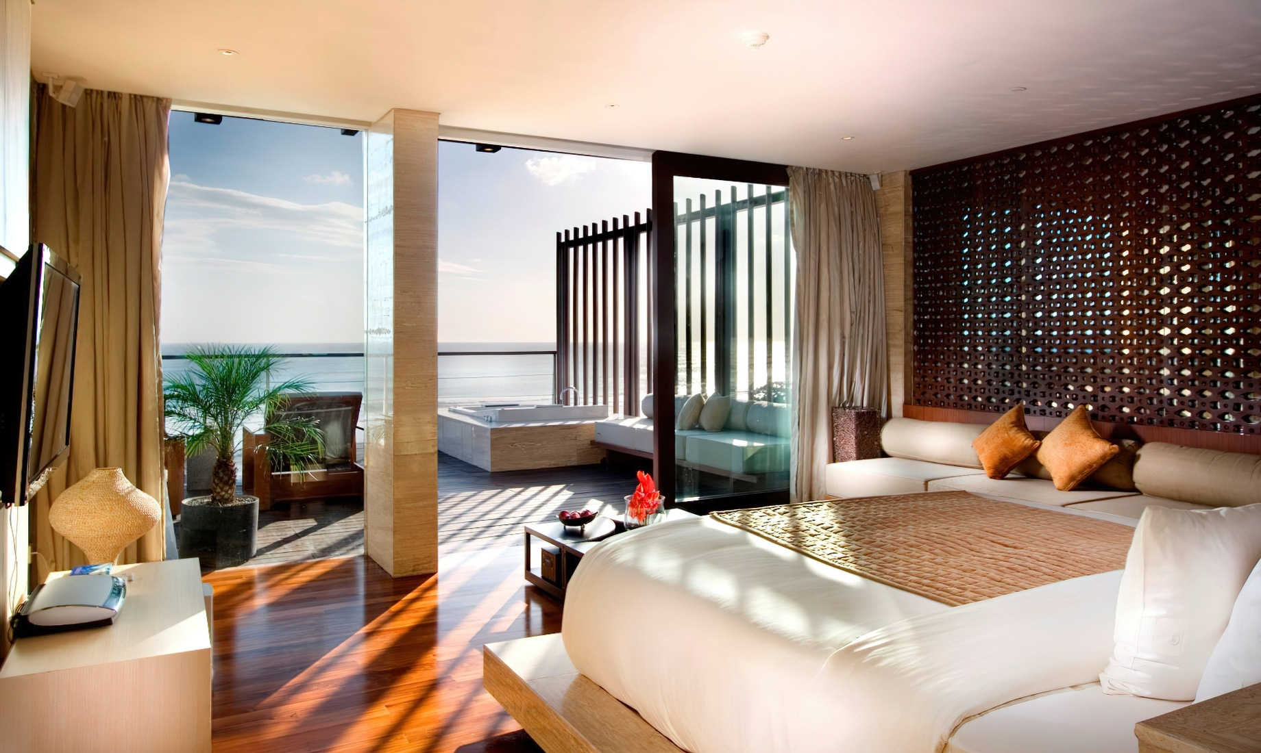 Anantara Seminyak Bali Resort - Bali, Indonesia - Guest Suite Bedroom
