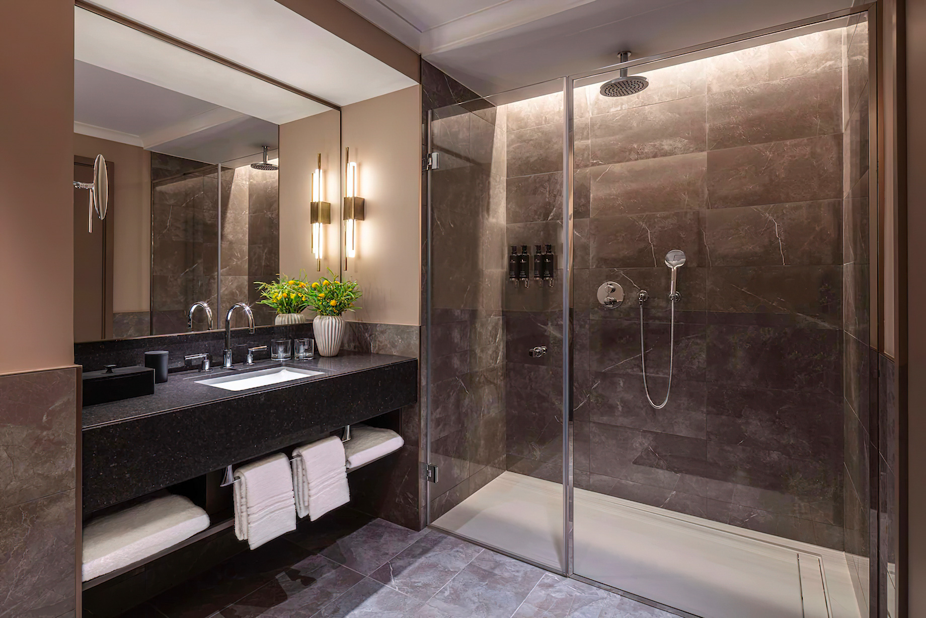 Anantara Plaza Nice Hotel – Nice, France – Suite Bathroom