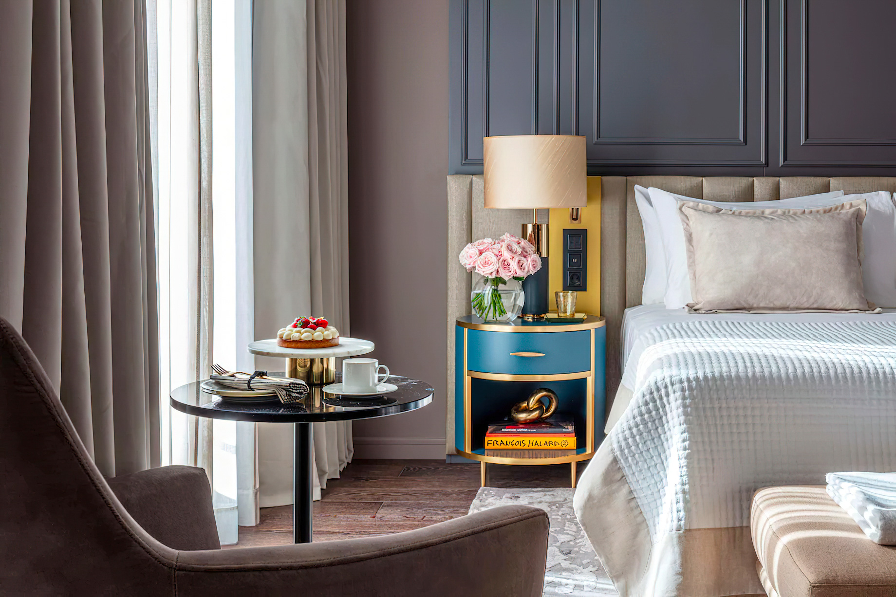 Anantara Plaza Nice Hotel - Nice, France - Suite Decor