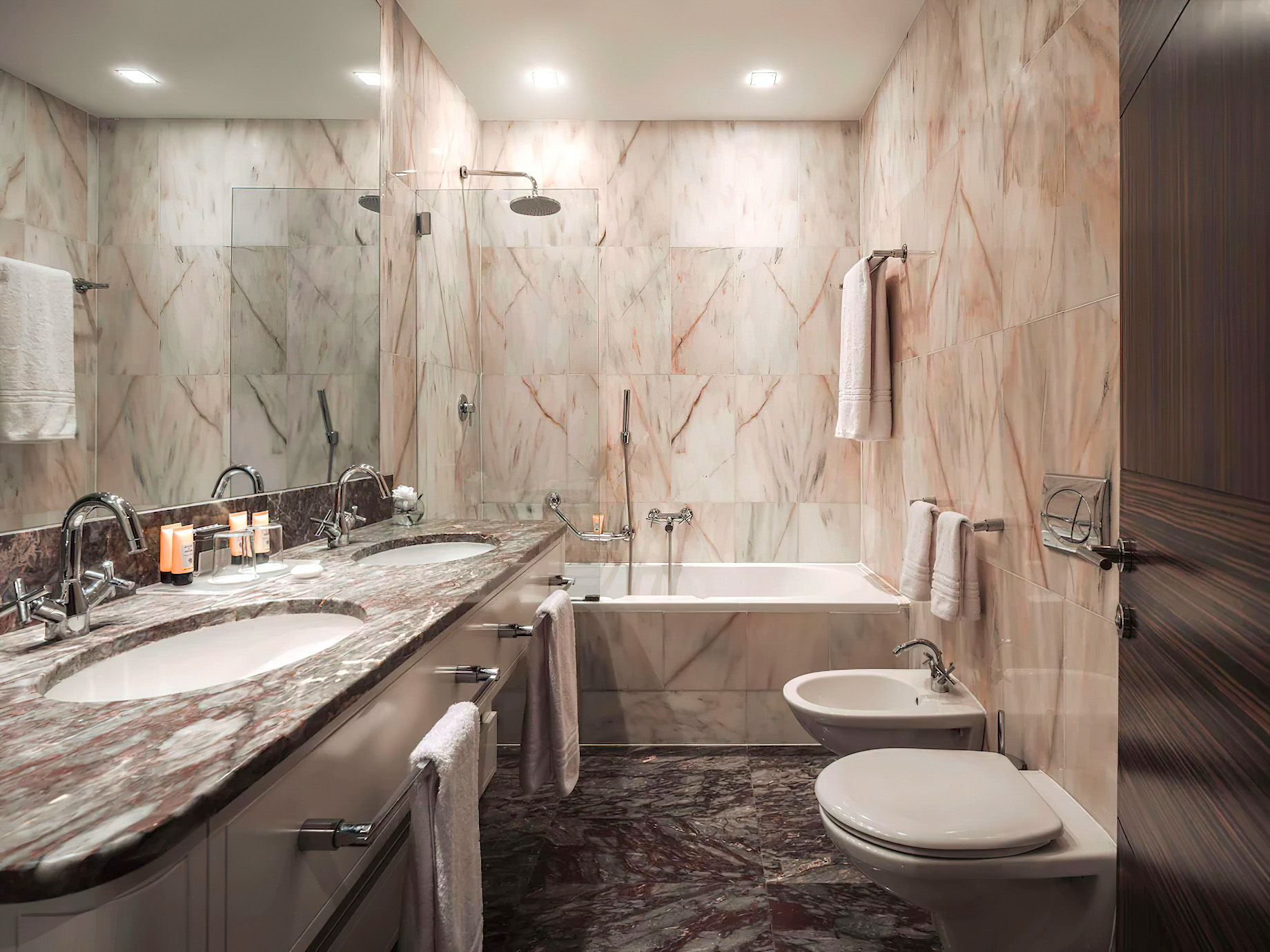 Anantara New York Palace Budapest Hotel - Hungary - Premier Room Bathroom