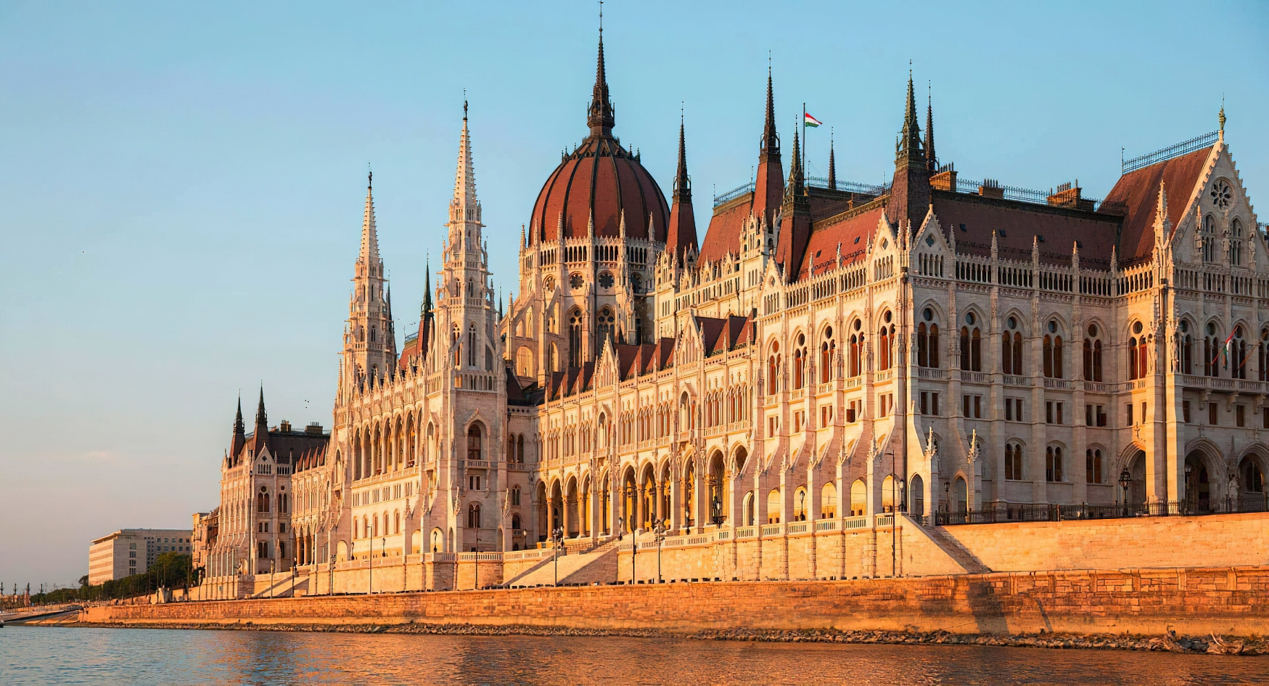 Anantara New York Palace Budapest Hotel – Hungary – Parliament