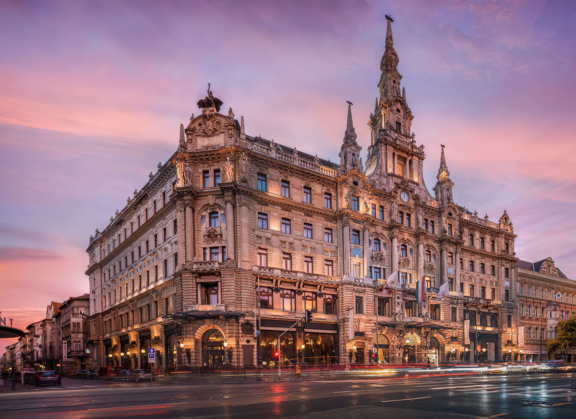 Anantara New York Palace Budapest Hotel – Hungary – Hotel Exterior Sunset