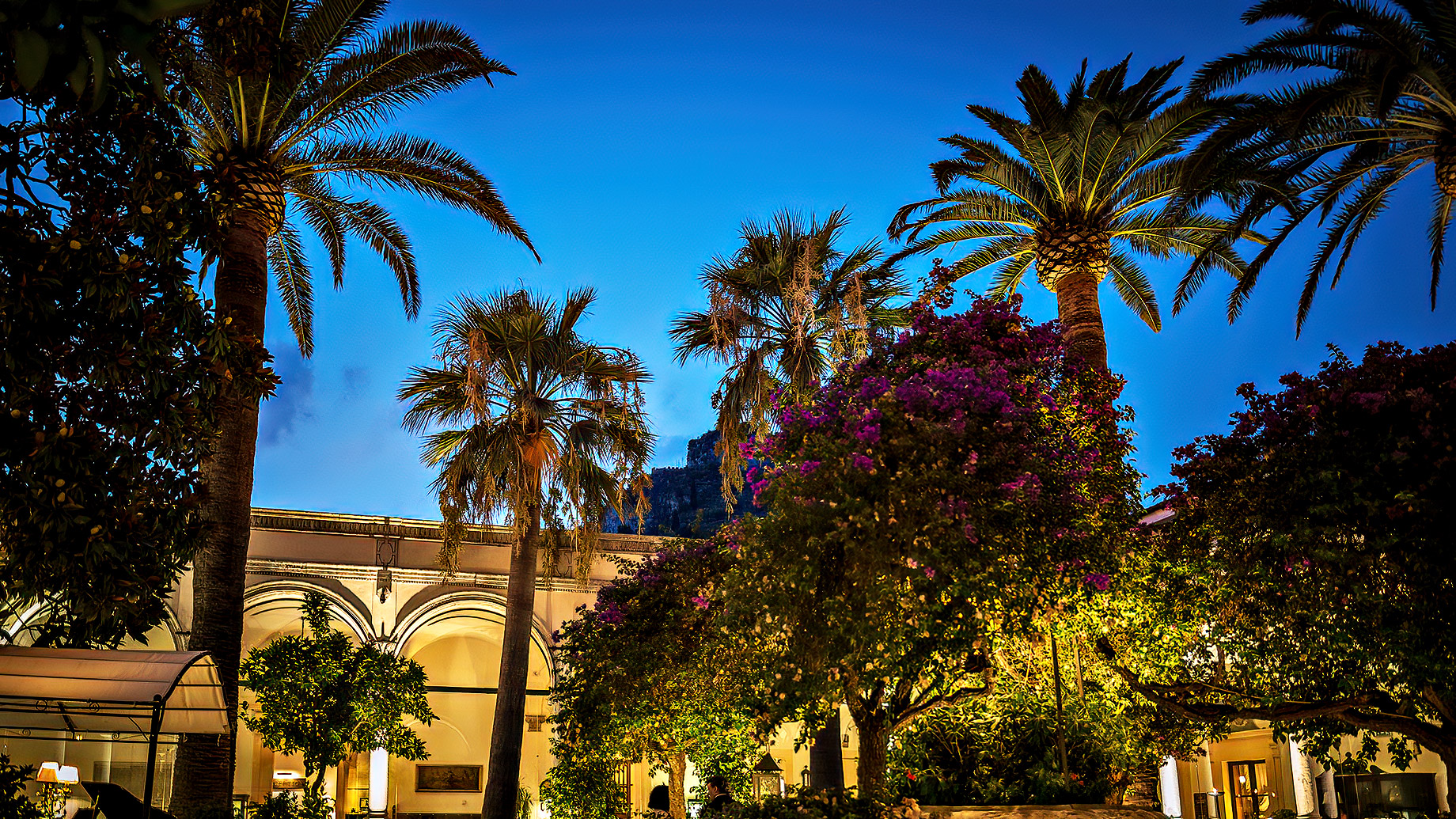 Cloitre, San Domenico Palace, Taormina