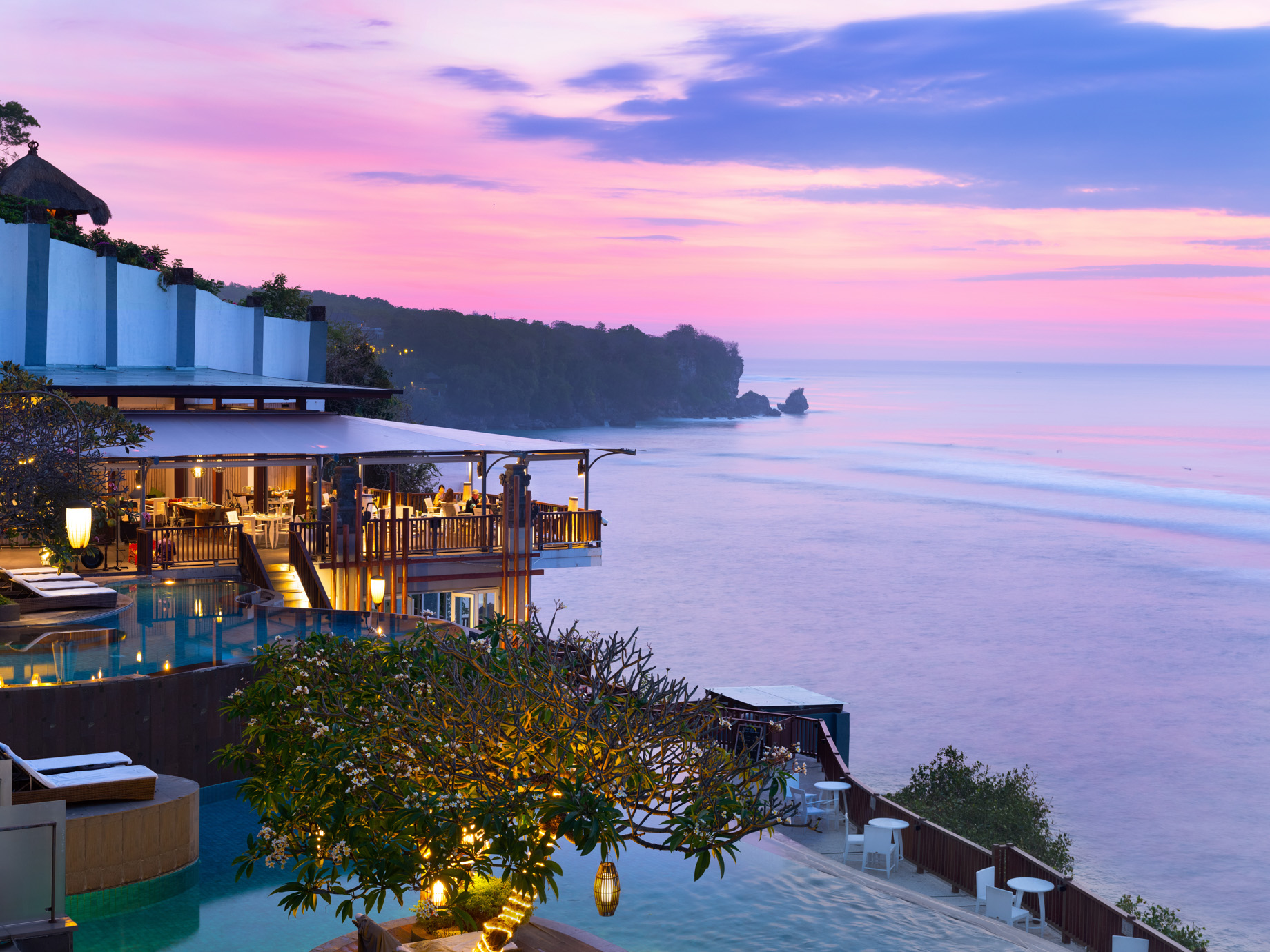 Anantara Uluwatu Bali Resort – Bali, Indonesia – Botol Biru Bar & Grill Ocean View
