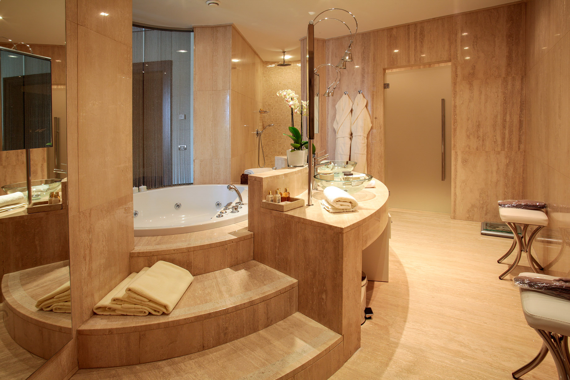 Anantara Palazzo Naiadi Rome Hotel – Rome, Italy – Presidential Suite Bathroom