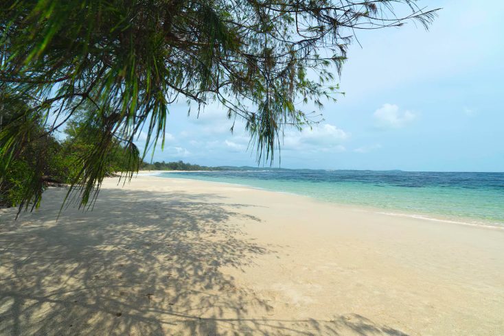 Anantara Desaru Coast Resort & Villas - Johor, Malaysia - Private Beach