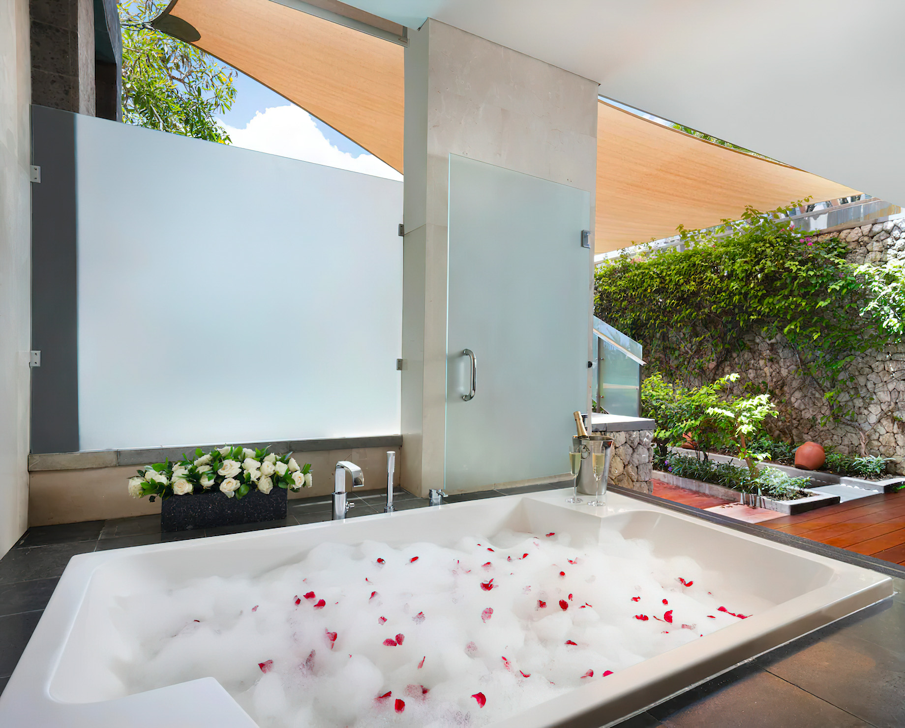 Anantara Uluwatu Bali Resort - Bali, Indonesia - Three Bedroom Ocean Front Pool Villa