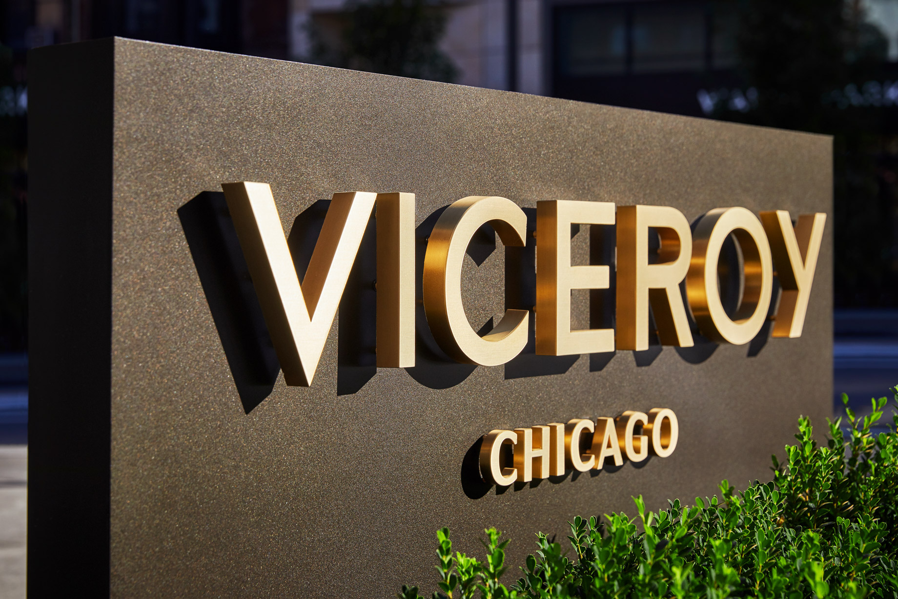 Viceroy Chicago Hotel - Chicago, IL, USA - Sign