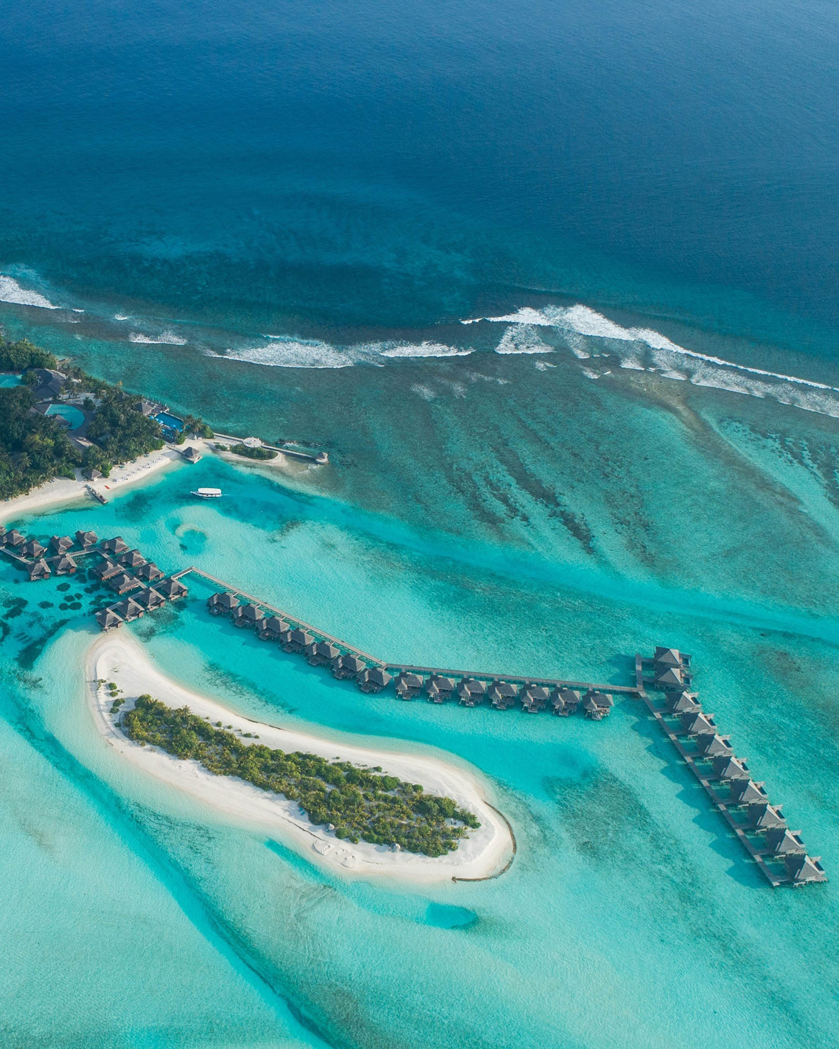 Anantara Veli Maldives Resort – South Male Atoll, Maldives – Overwater Villas Aerial