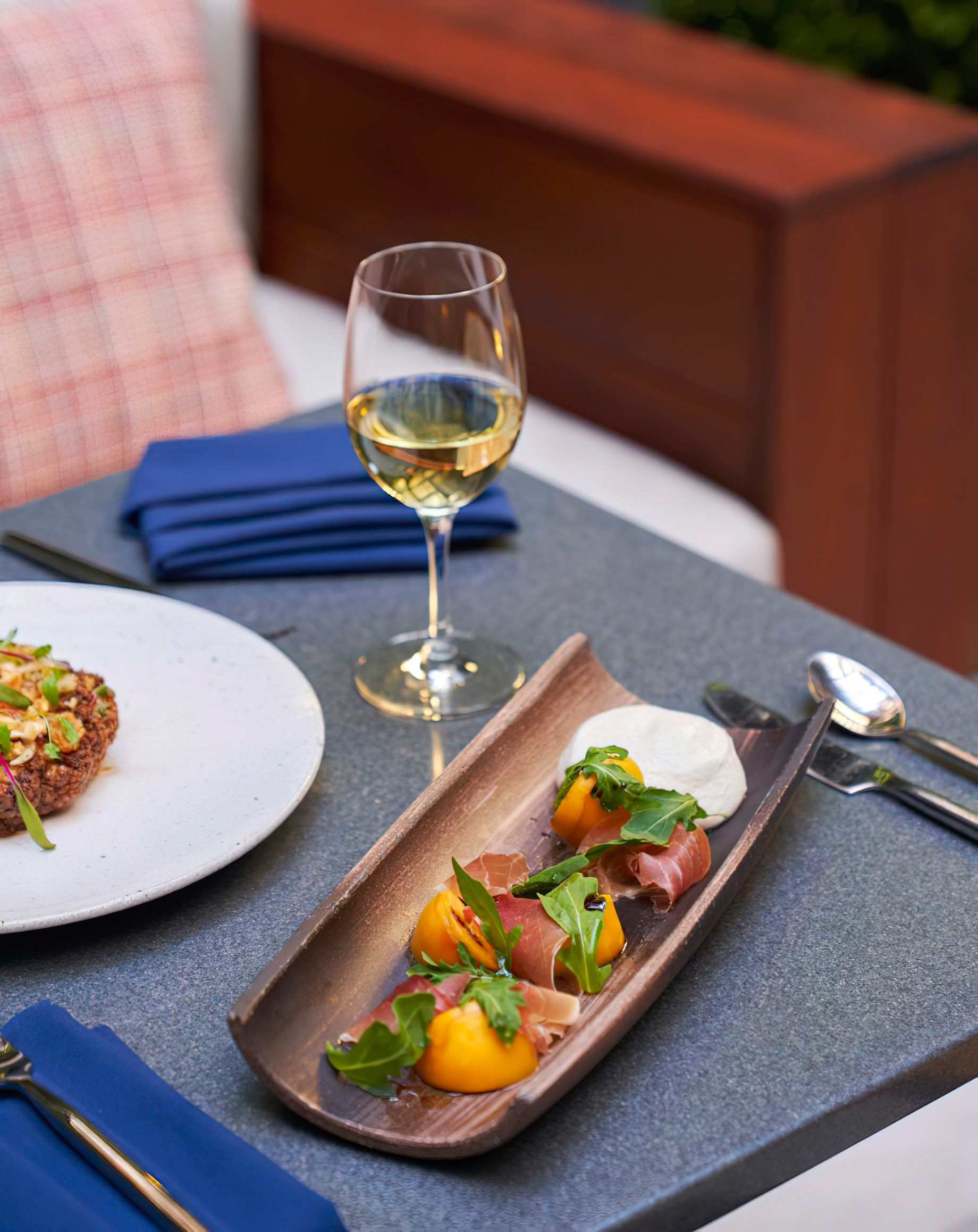 Viceroy Washington DC Hotel - Washington, DC, USA - BPM Coffee & Wine Food