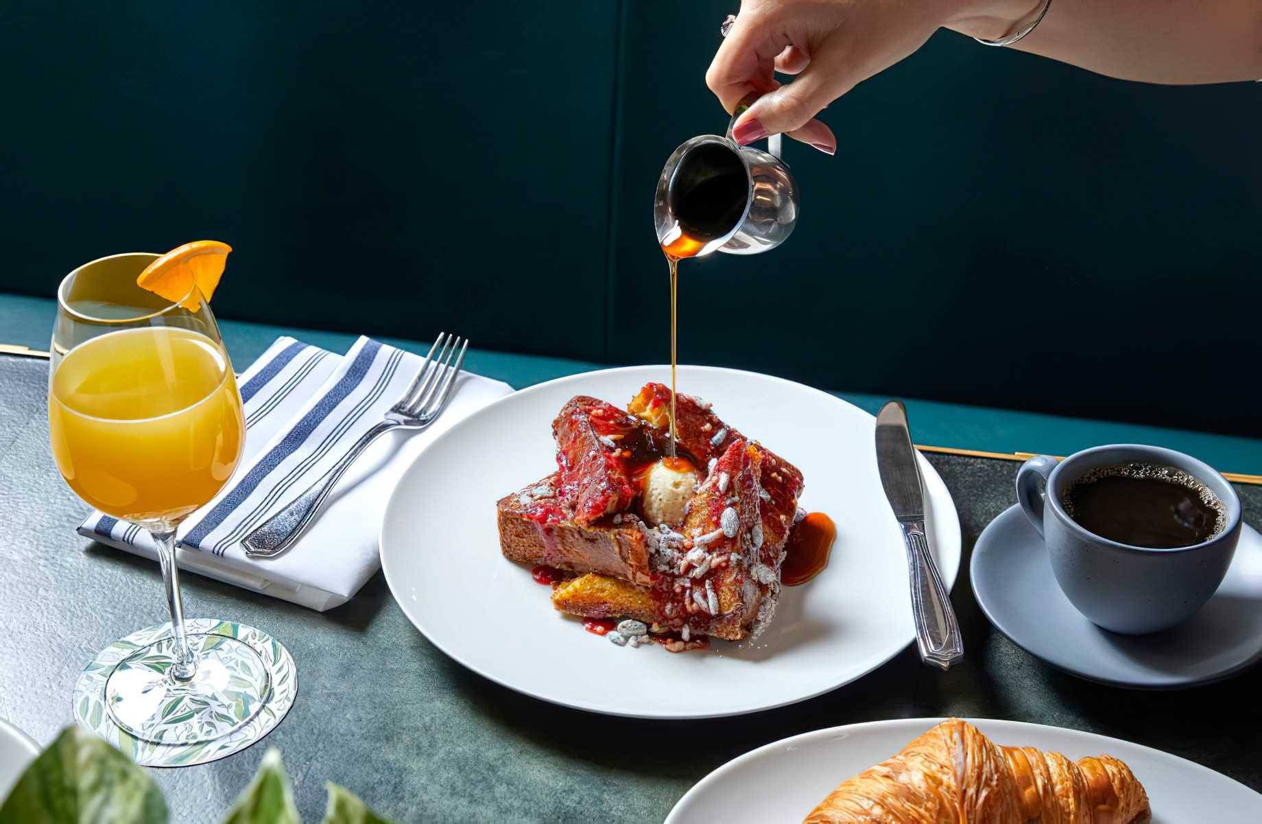 Viceroy Chicago Hotel – Chicago, IL, USA – Gourmet Food