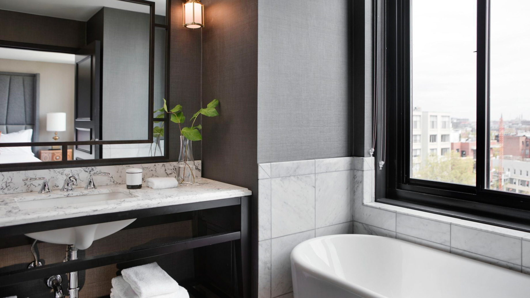 Viceroy Washington DC Hotel - Washington, DC, USA - King Suite Bathroom